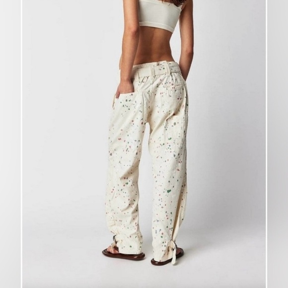 Free People Painter Pants In Ivory Size 8 Utility Paint Splatter Lounge Y2K - Picture 3 of 9